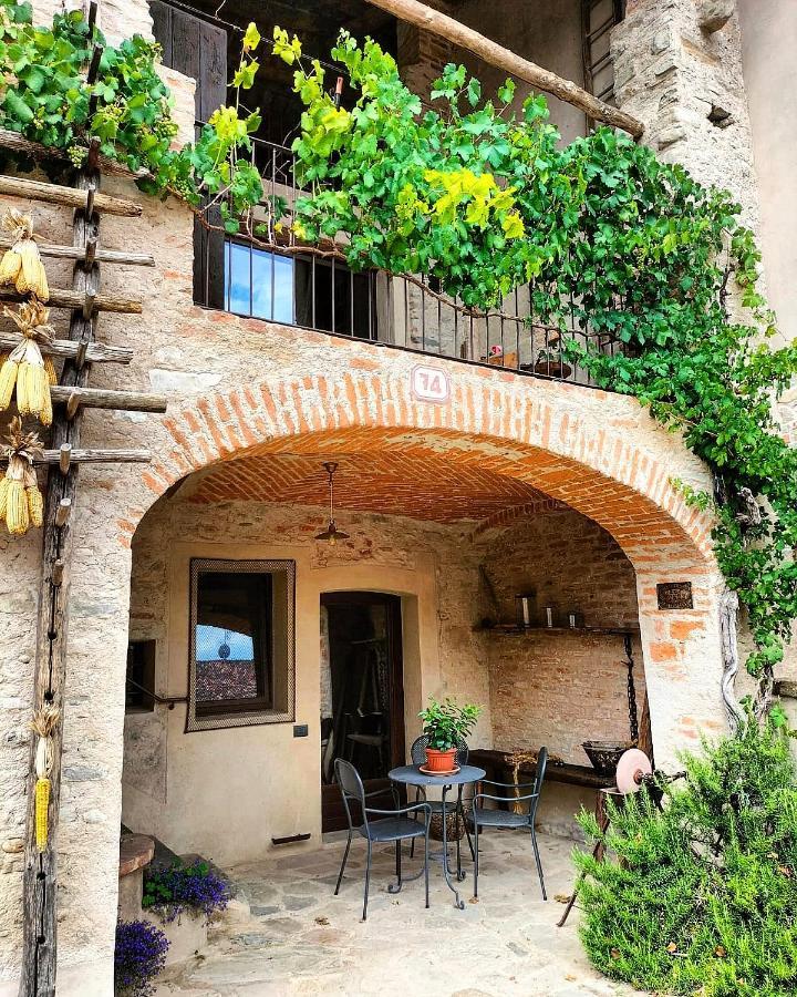Bed and Breakfast Per Sognare Per Sugne Lesegno Exteriér fotografie